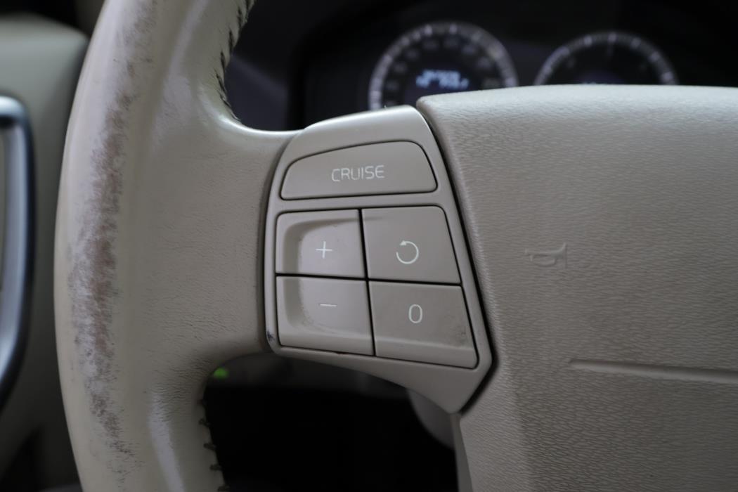 VOLVO XC60 2009