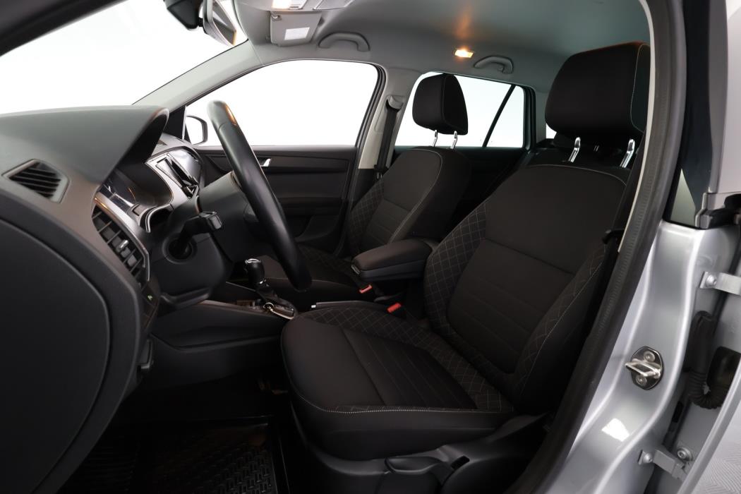 SKODA Fabia 2015
