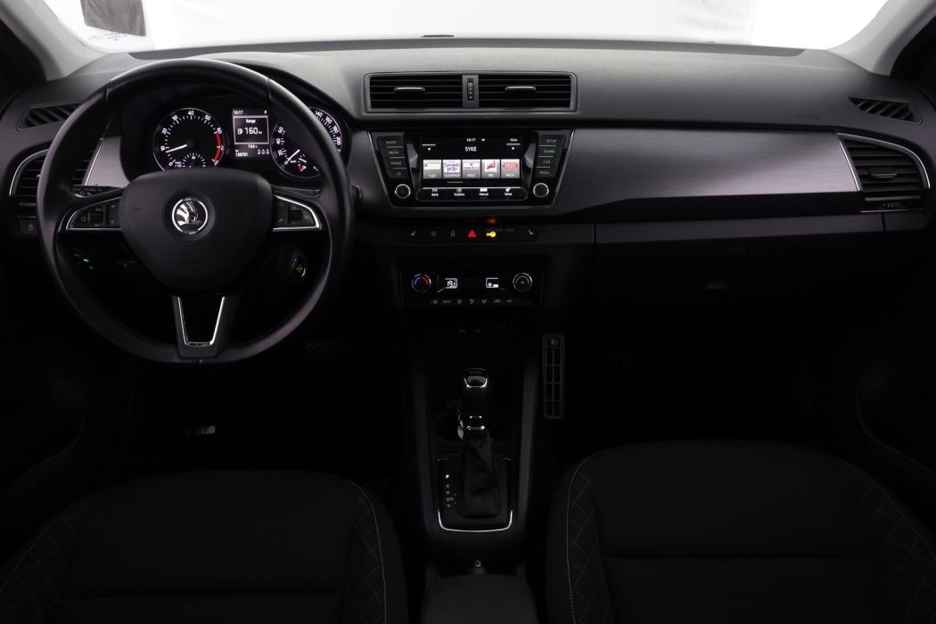SKODA Fabia 2015