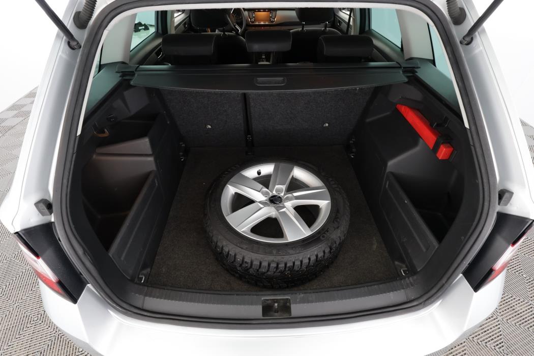 SKODA Fabia 2015
