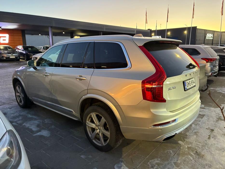 VOLVO XC90 2017