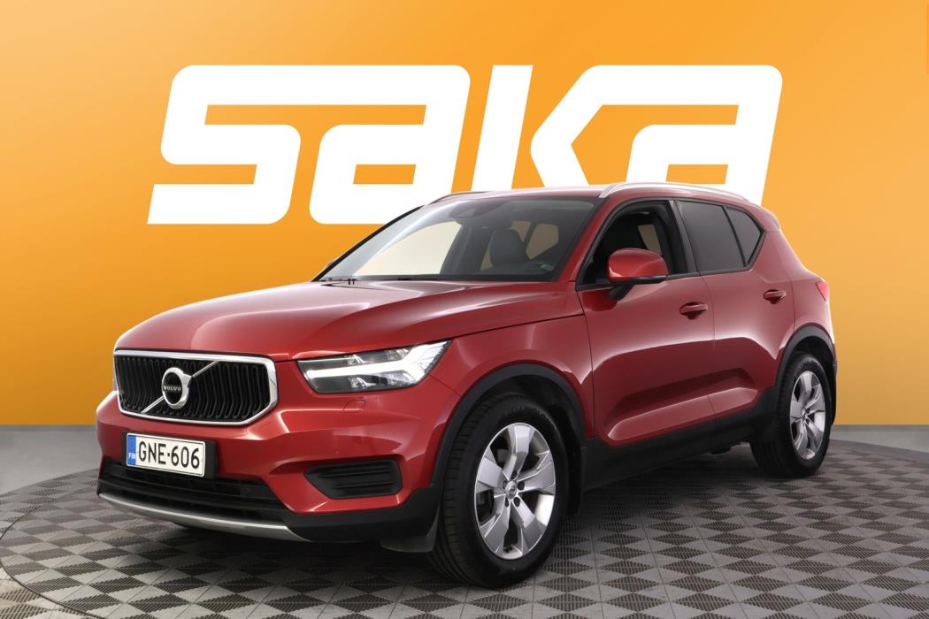 VOLVO XC40 2019