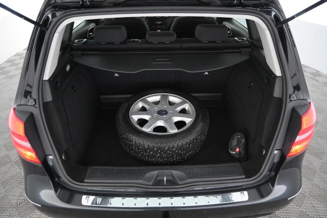 MERCEDES-BENZ B 2012