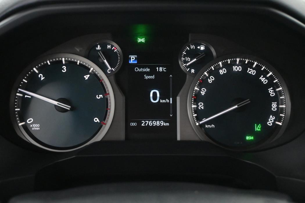 TOYOTA LAND CRUISER 2018