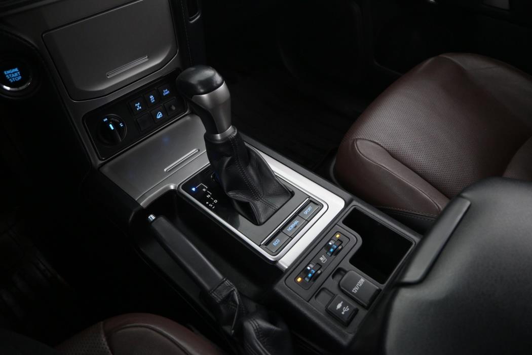 TOYOTA LAND CRUISER 2018