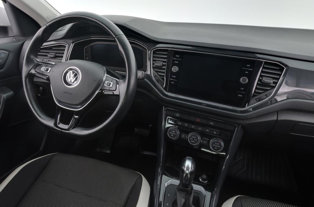VOLKSWAGEN T-Roc 2021
