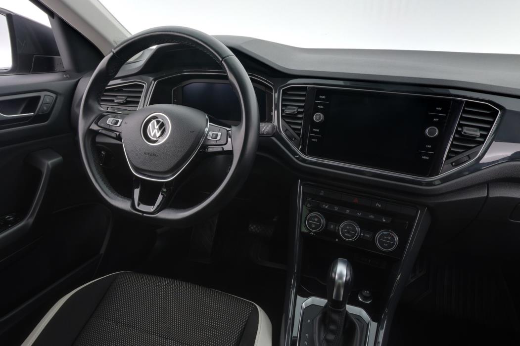 VOLKSWAGEN T-Roc 2021