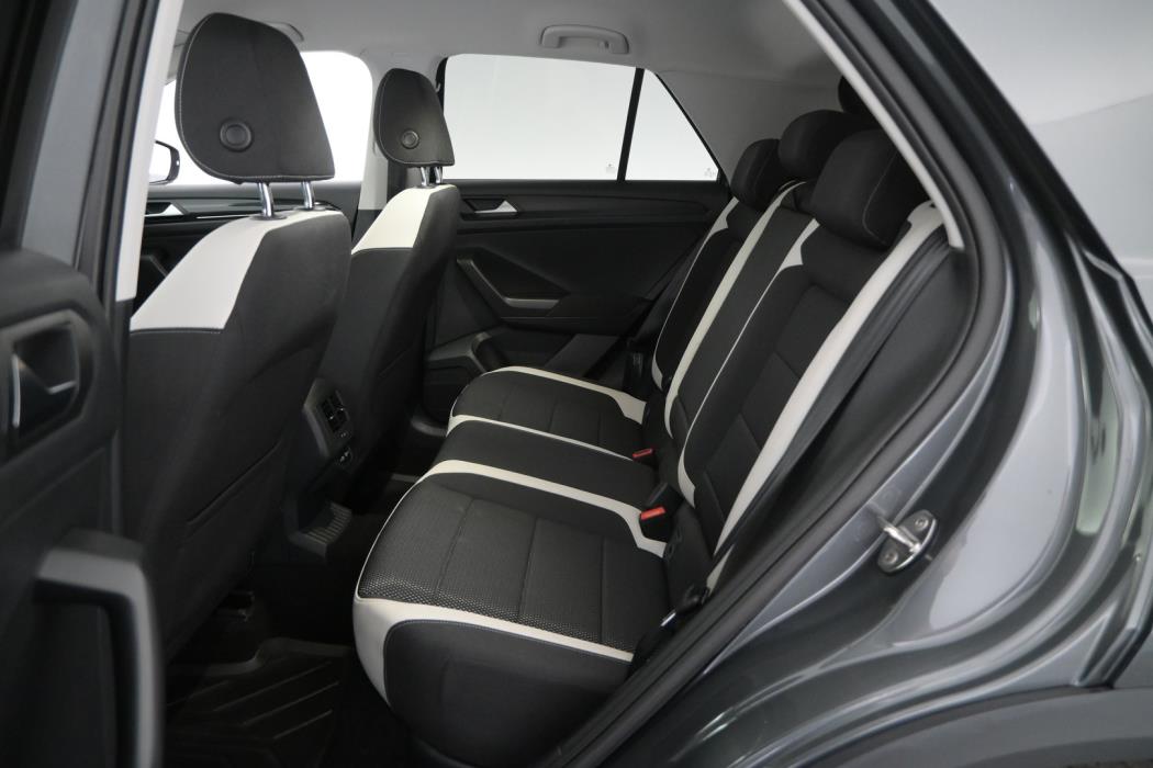 VOLKSWAGEN T-Roc 2021