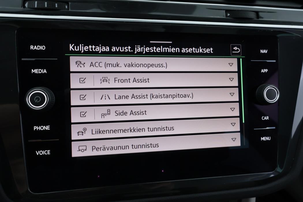 VOLKSWAGEN Tiguan 2021
