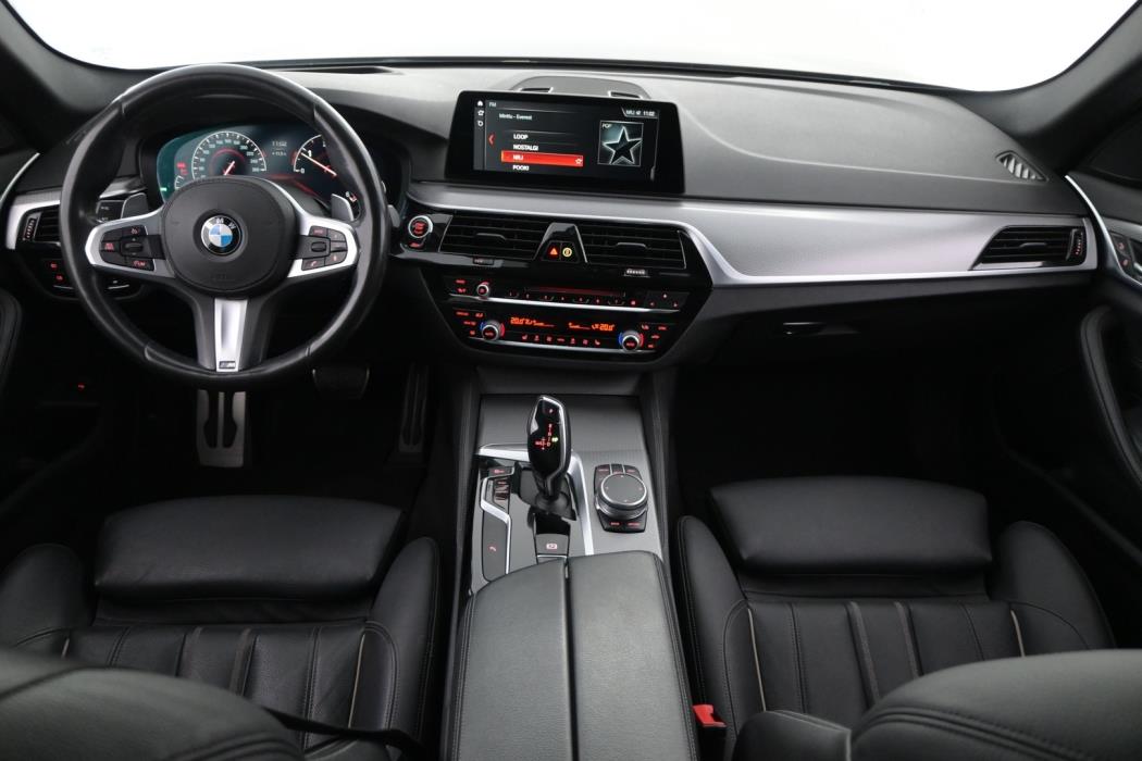 BMW 520 2019