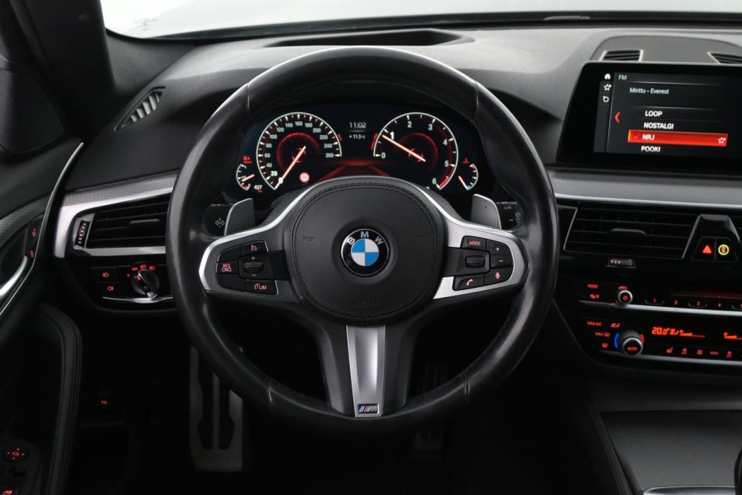 BMW 520 2019
