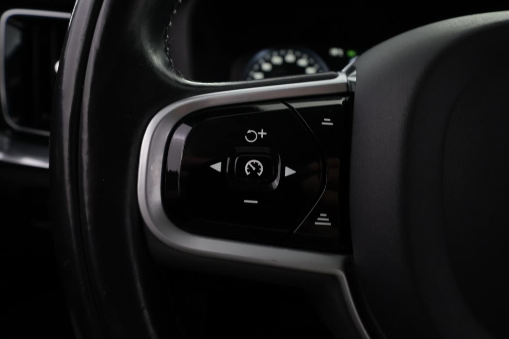 VOLVO V60 2019