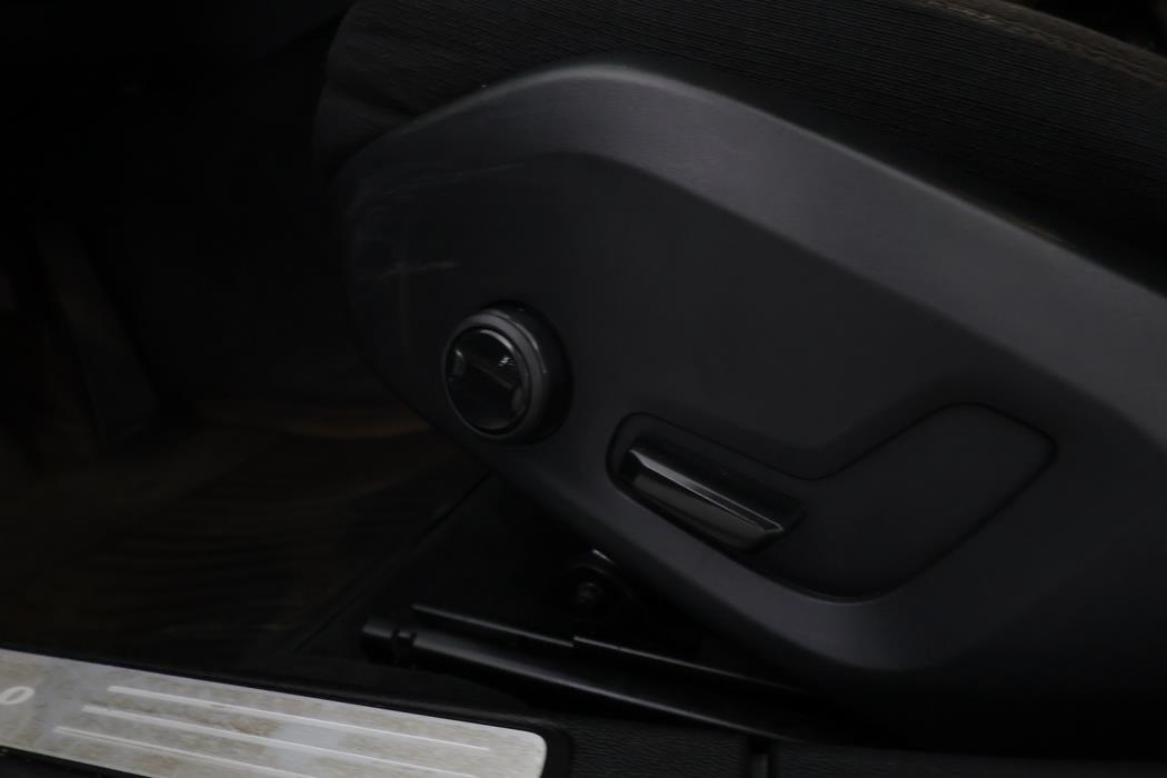 VOLVO V60 2019