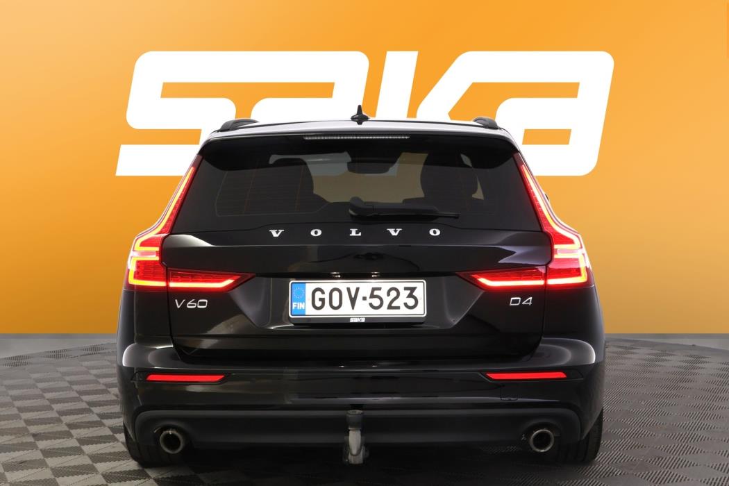 VOLVO V60 2019