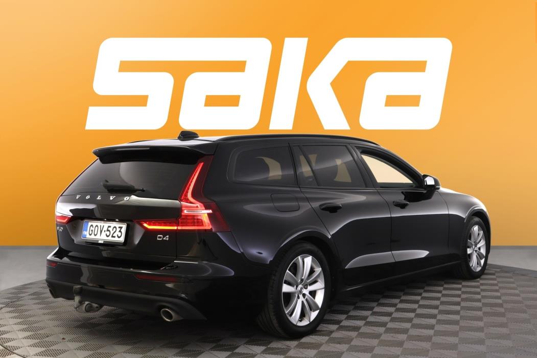VOLVO V60 2019