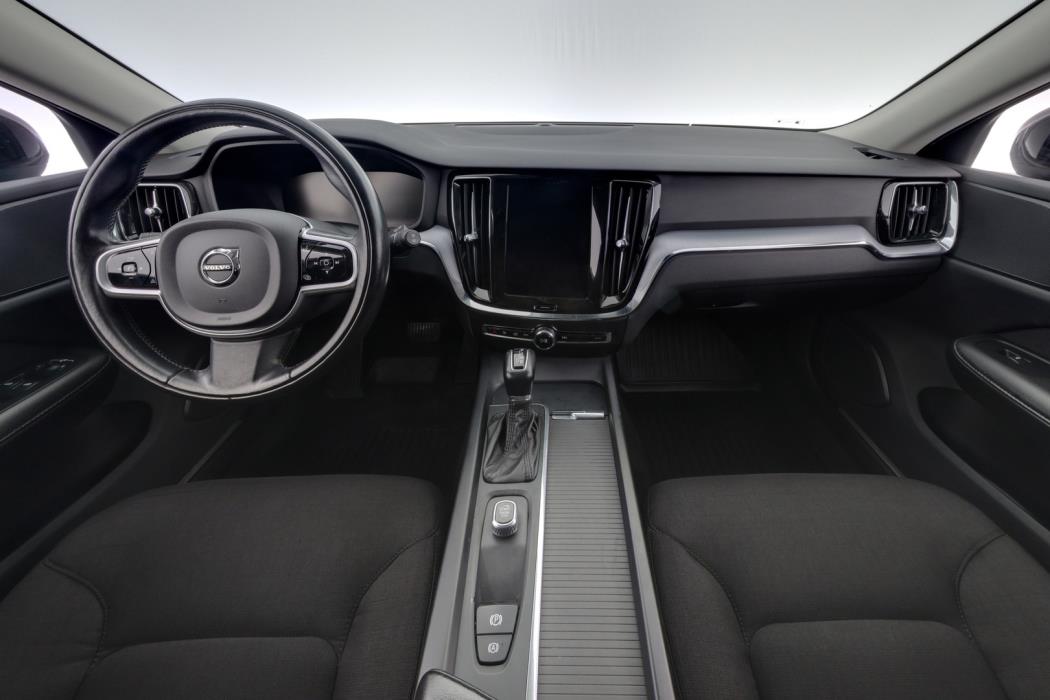 VOLVO V60 2019