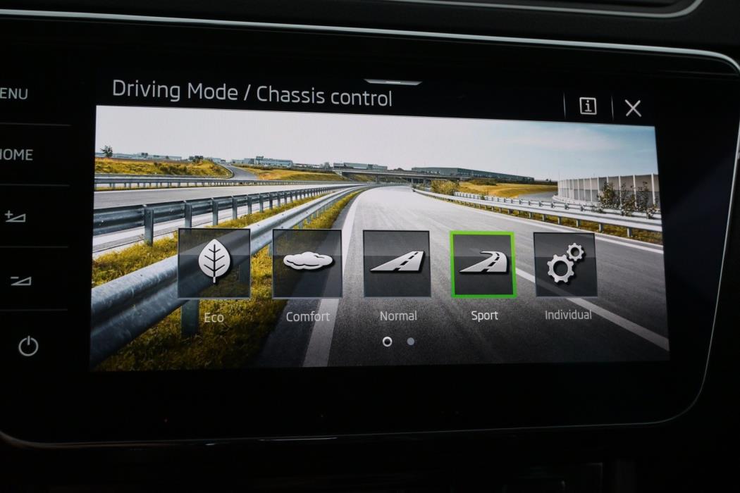 SKODA Superb 2020