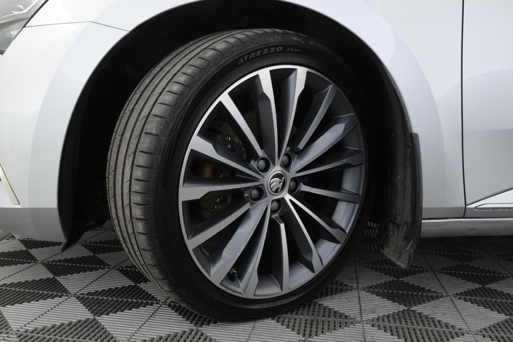 SKODA Superb 2020