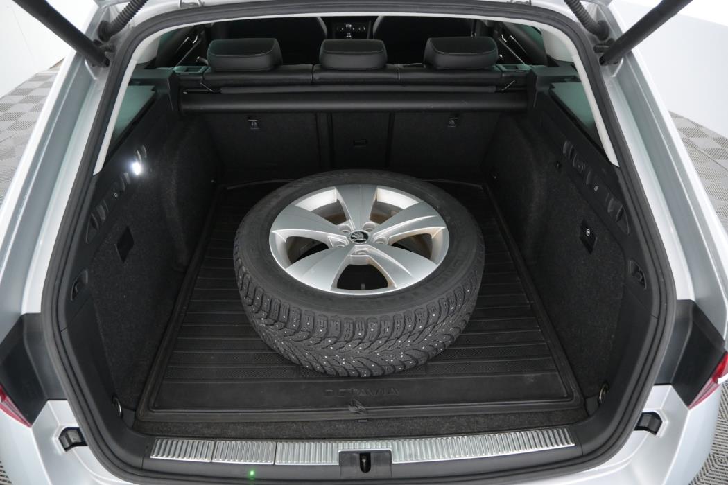 SKODA Superb 2020