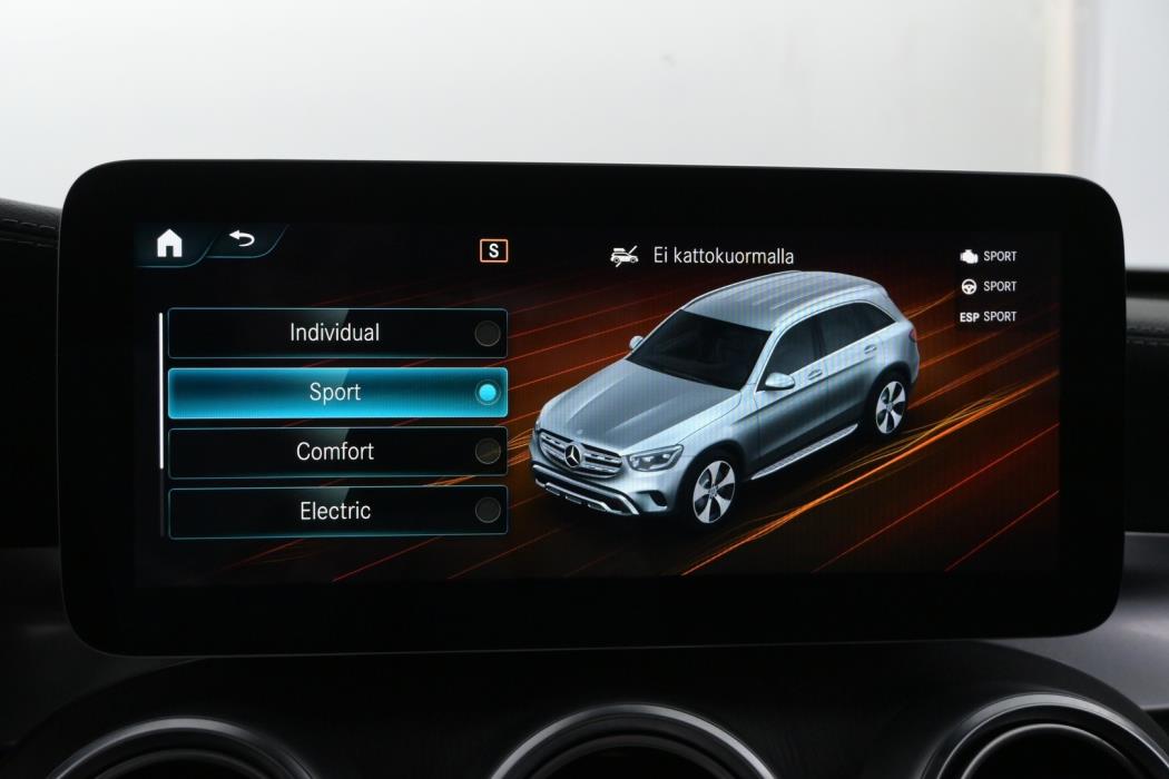 MERCEDES-BENZ GLC 2021