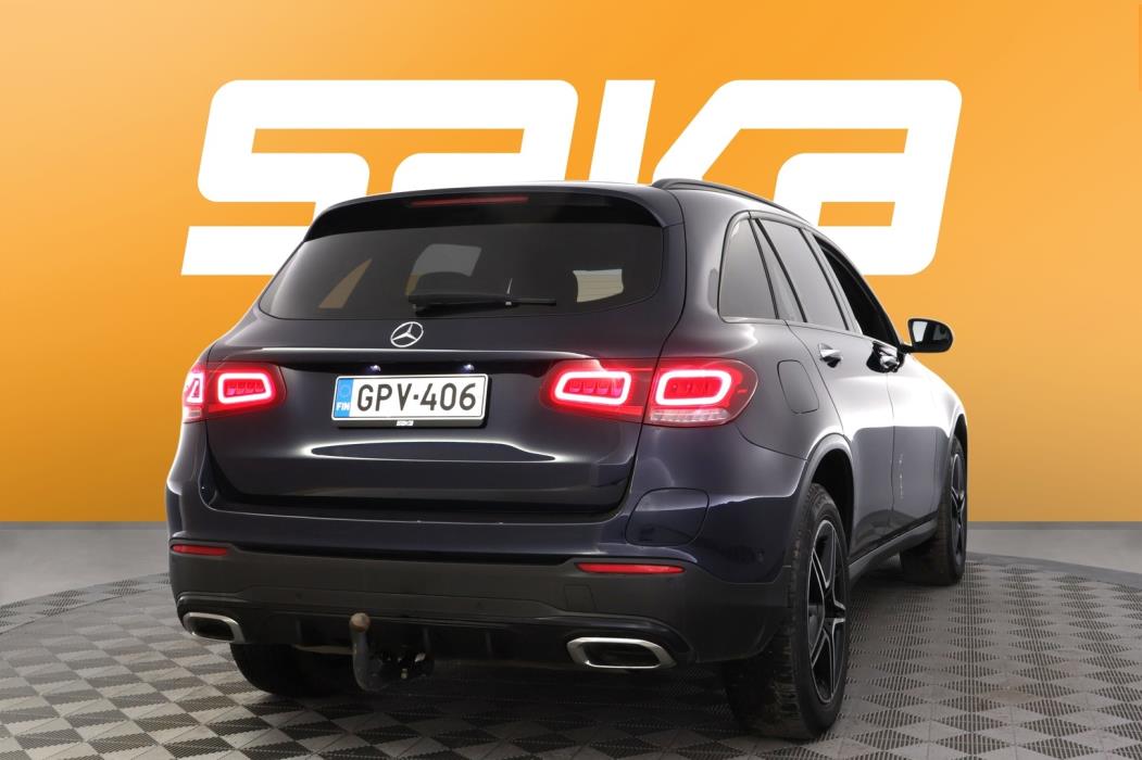 MERCEDES-BENZ GLC 2021