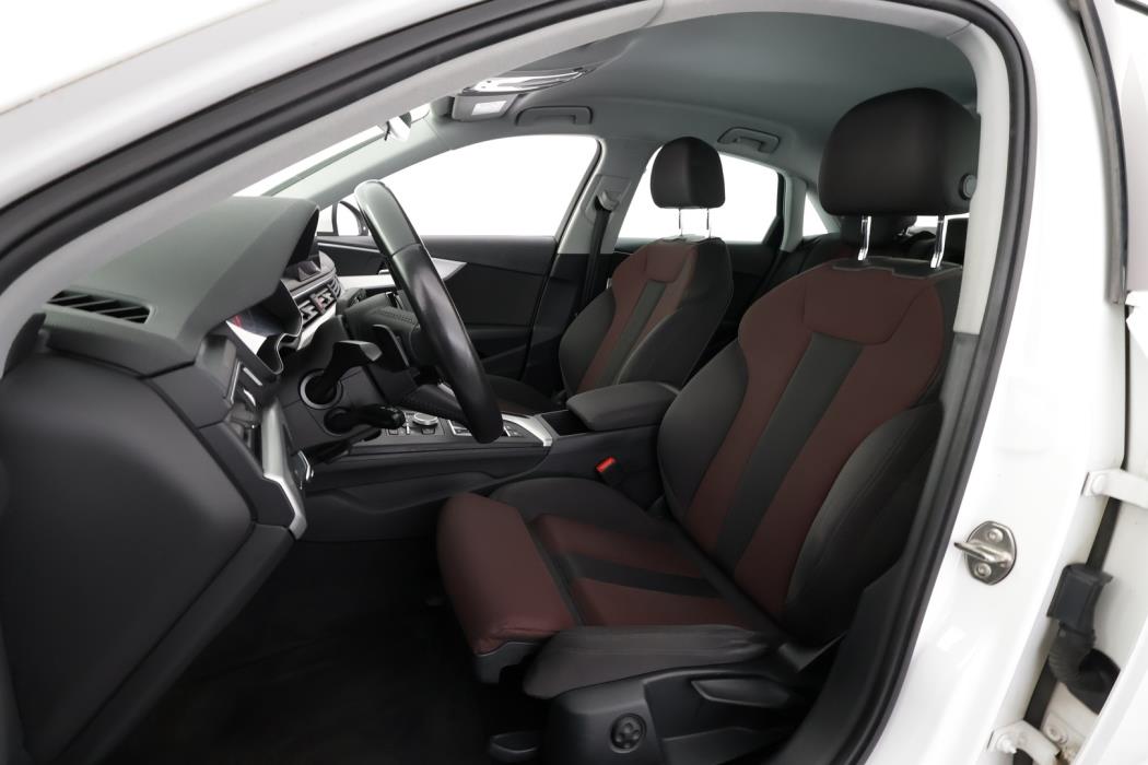 AUDI A4 2016