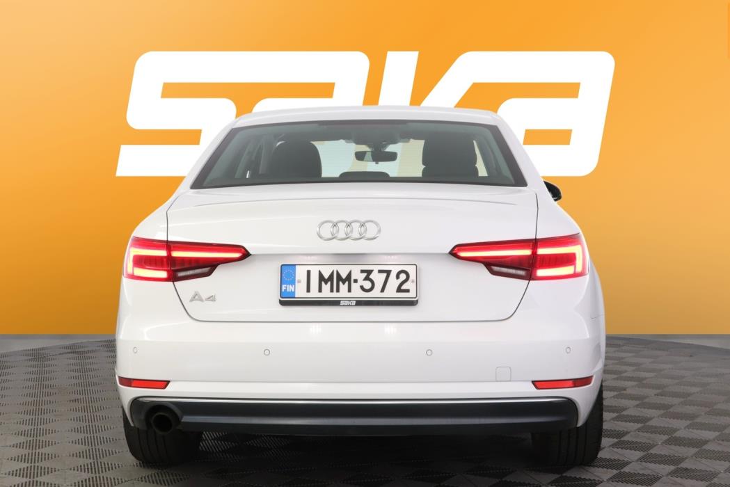 AUDI A4 2016