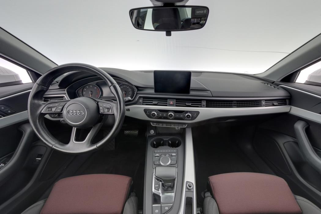 AUDI A4 2016