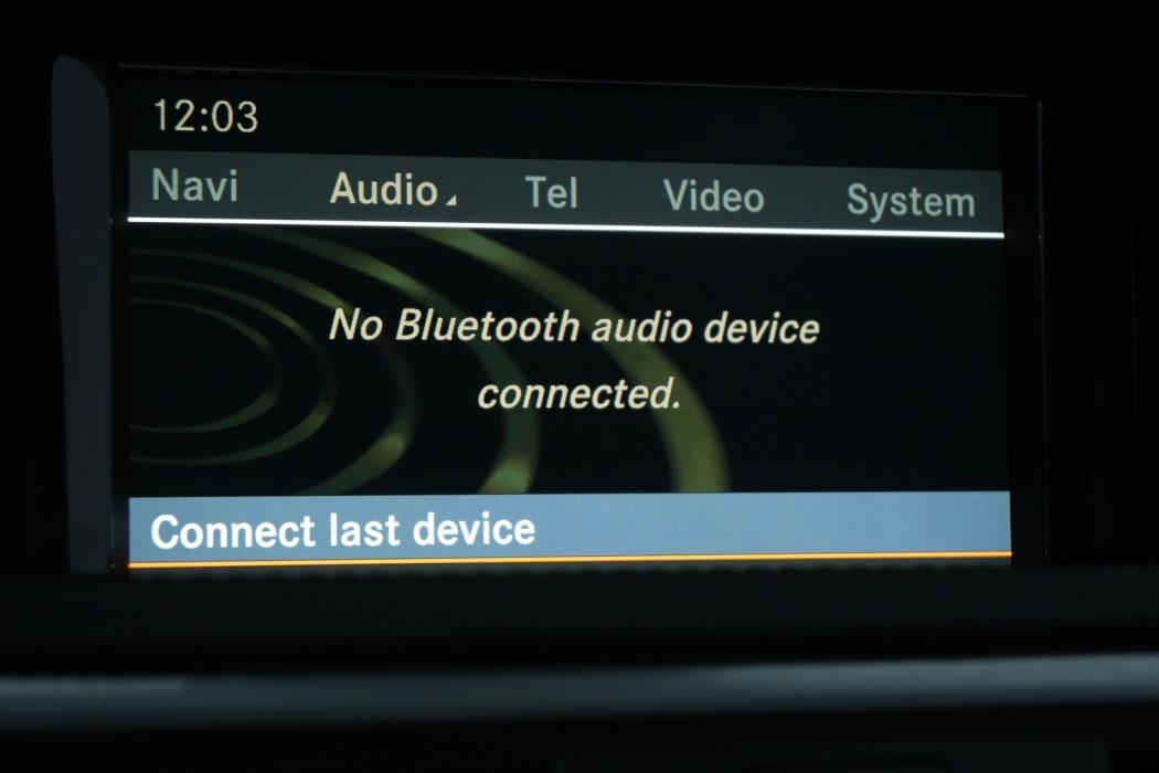 MERCEDES-BENZ E 2010