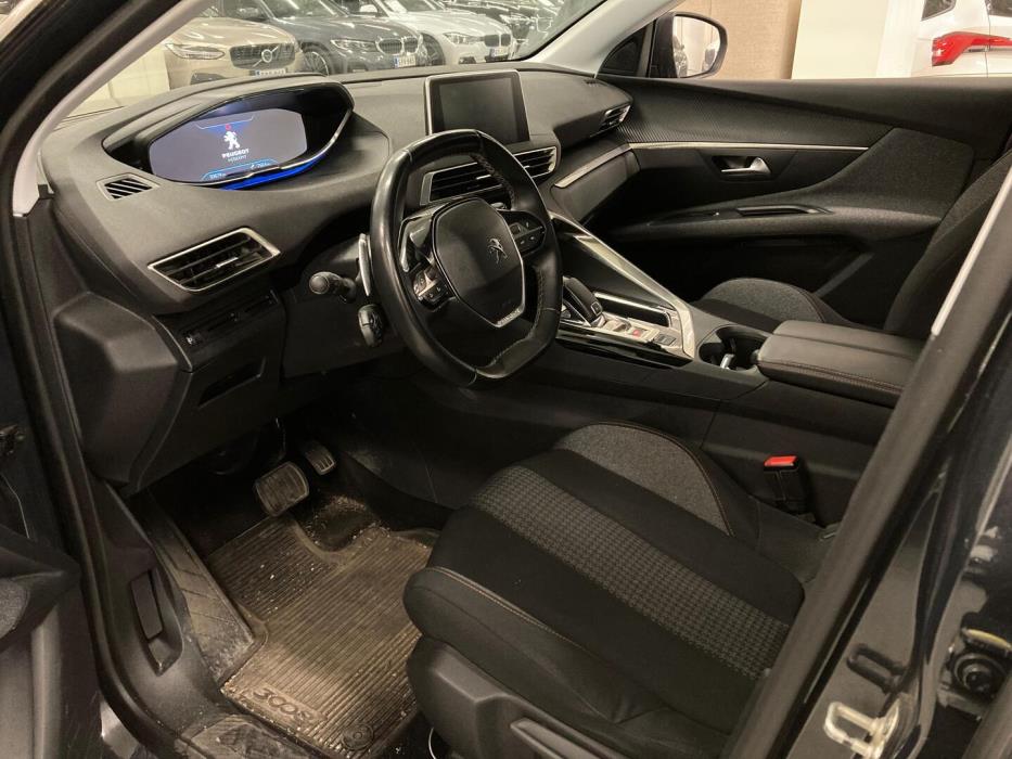 PEUGEOT 3008 2019