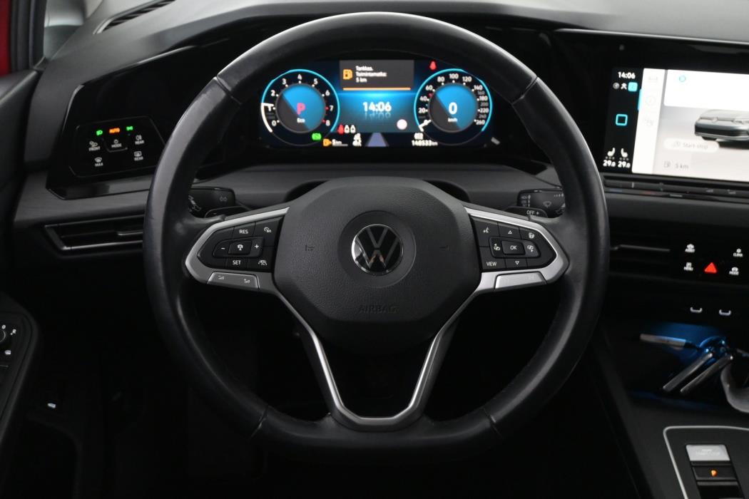 VOLKSWAGEN Golf 2022