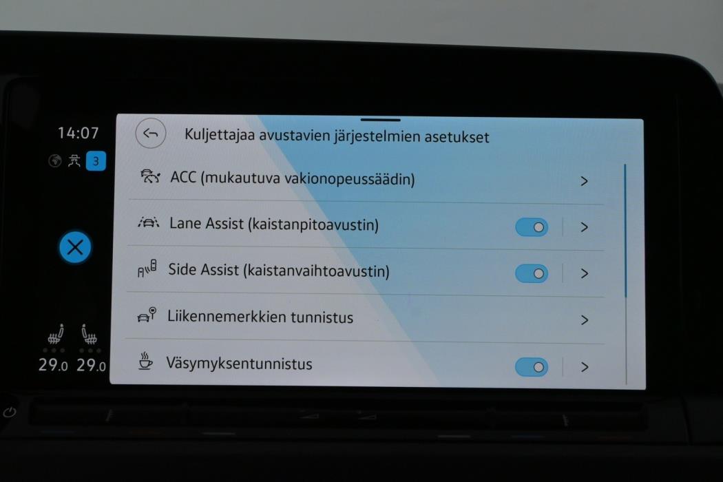 VOLKSWAGEN Golf 2022