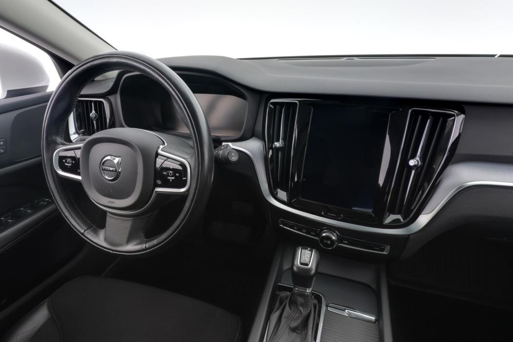 VOLVO V60 2019