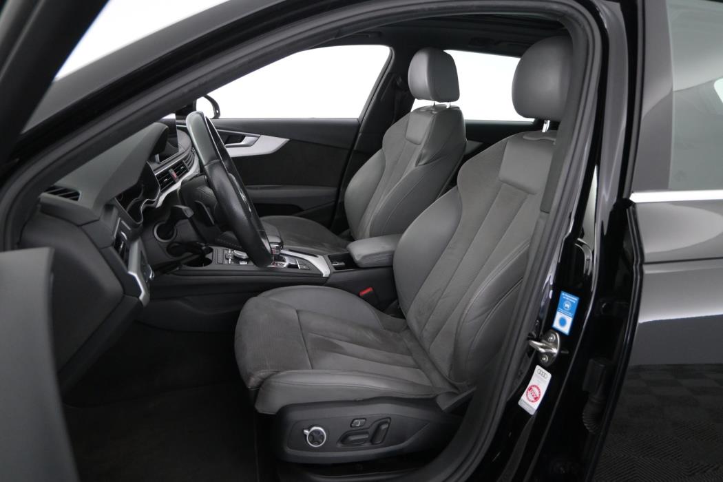 AUDI A4 2018