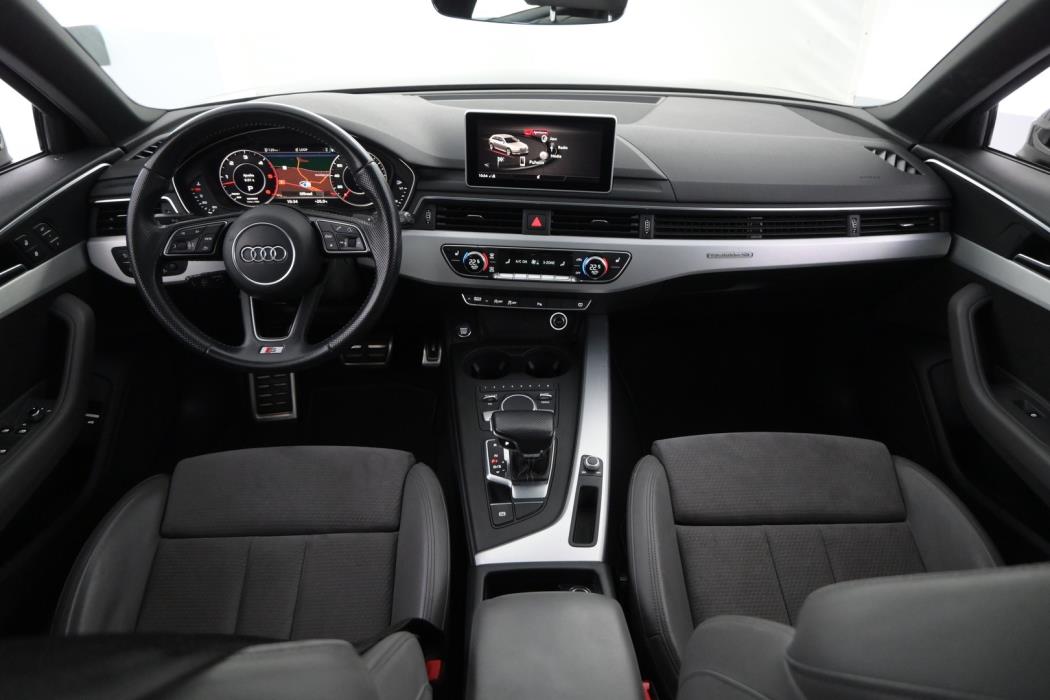 AUDI A4 2018