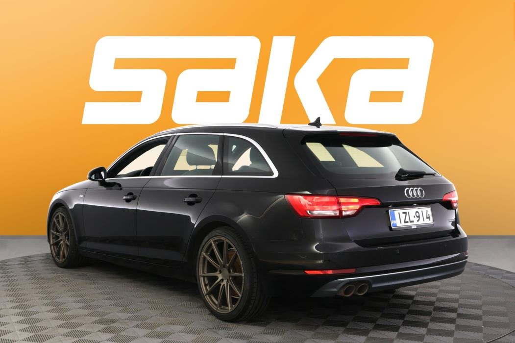AUDI A4 2018