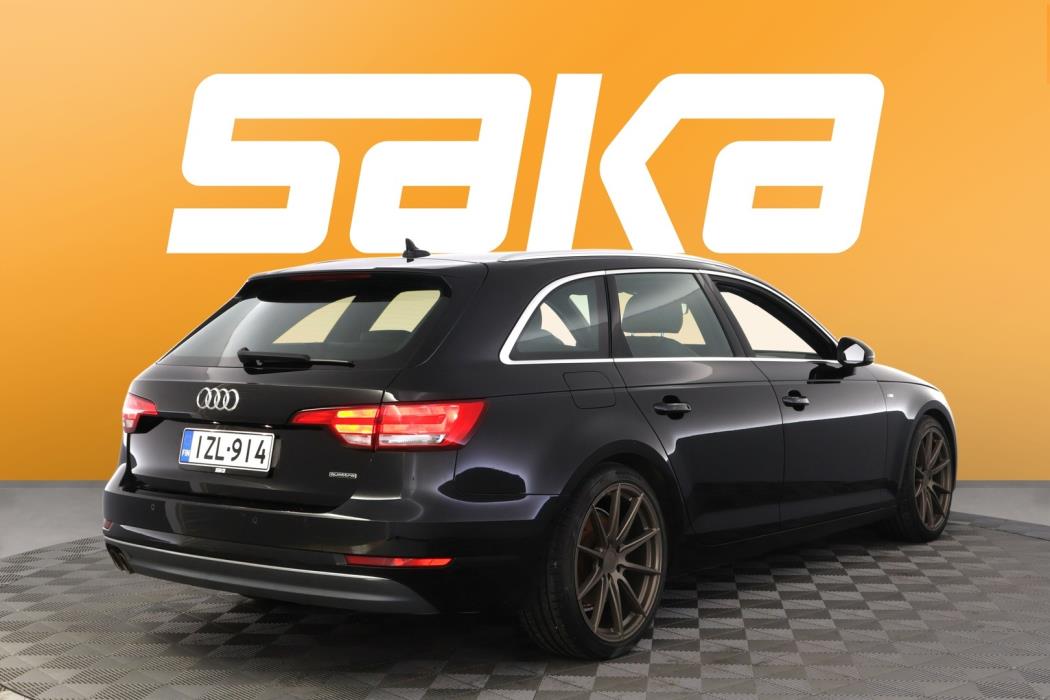 AUDI A4 2018