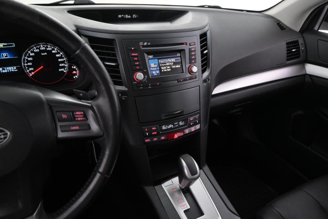 SUBARU Outback 2014