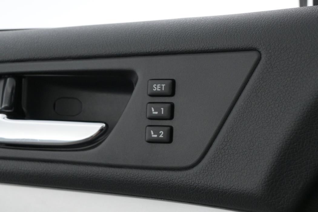 SUBARU Outback 2014