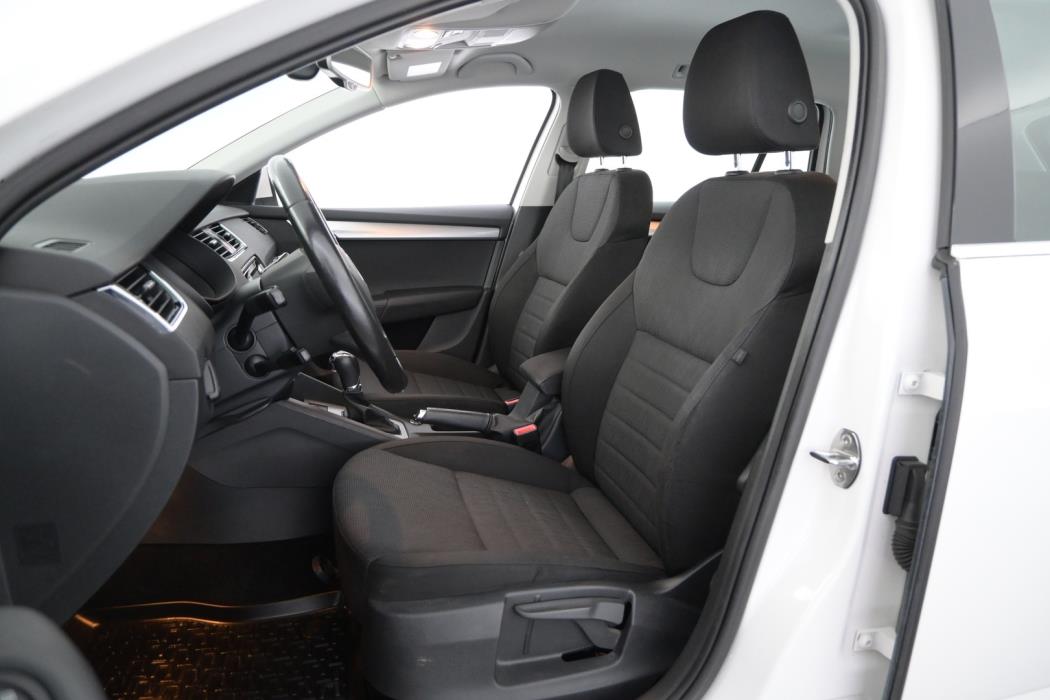 SKODA Octavia 2014