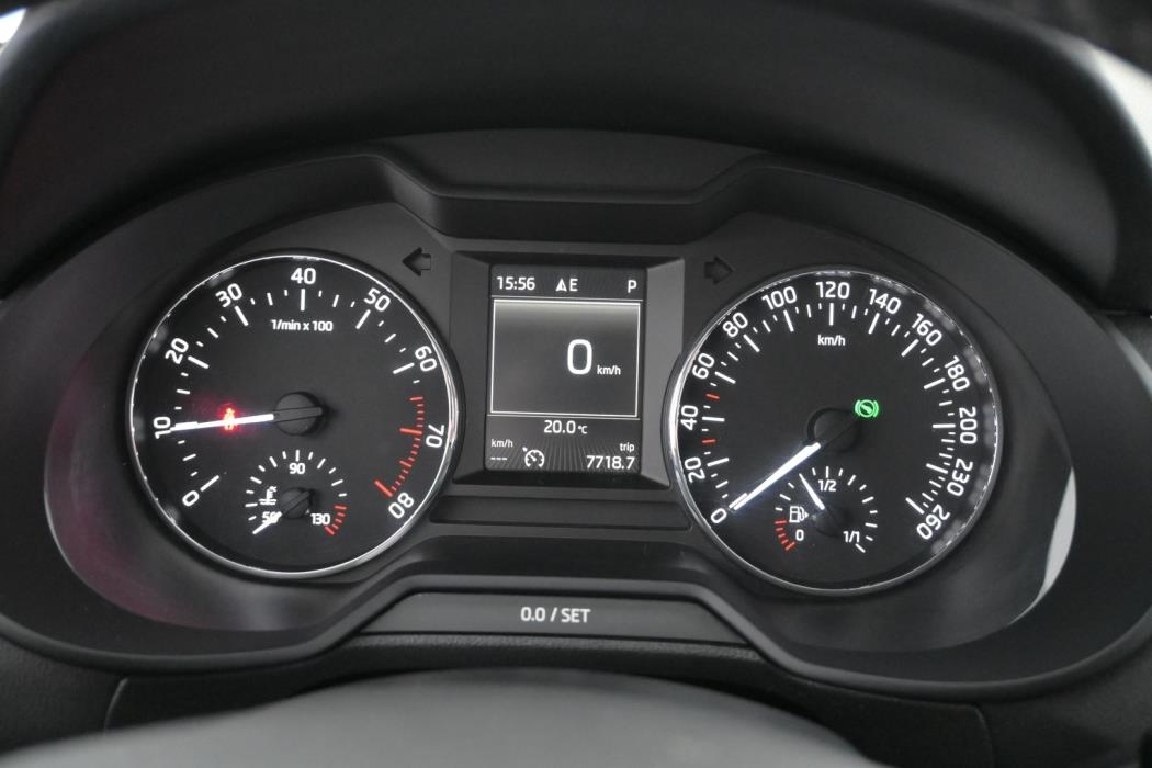 SKODA Octavia 2014