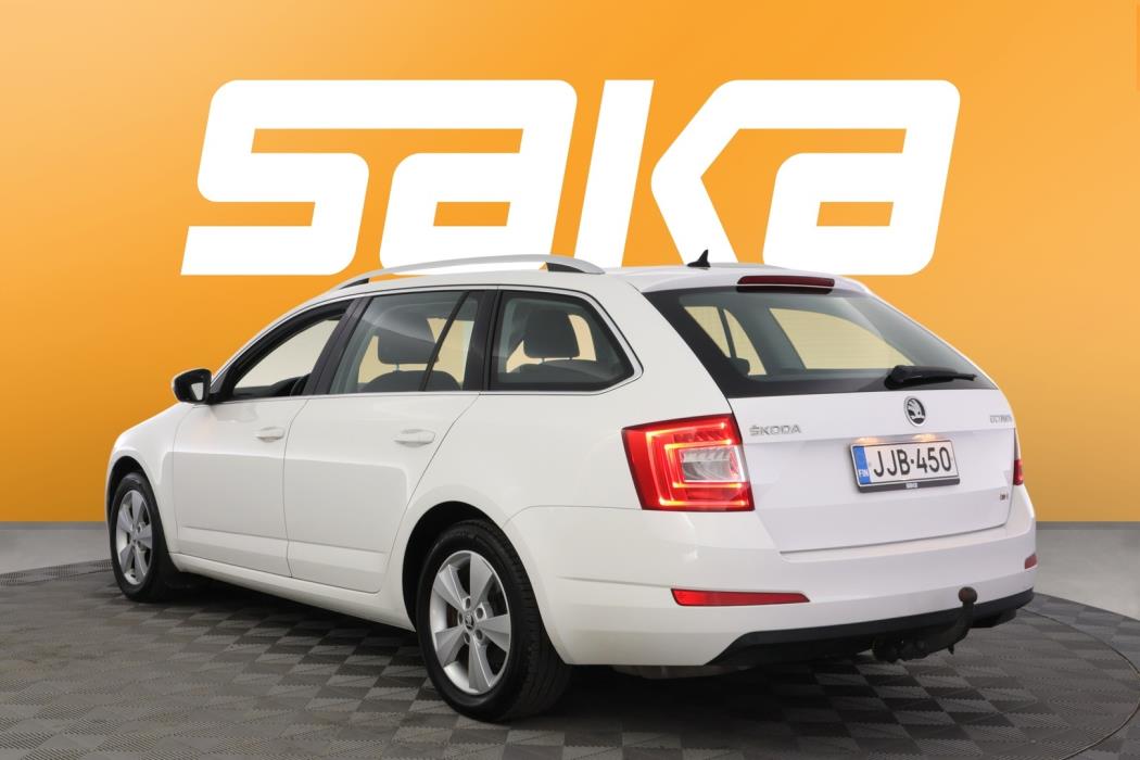 SKODA Octavia 2014