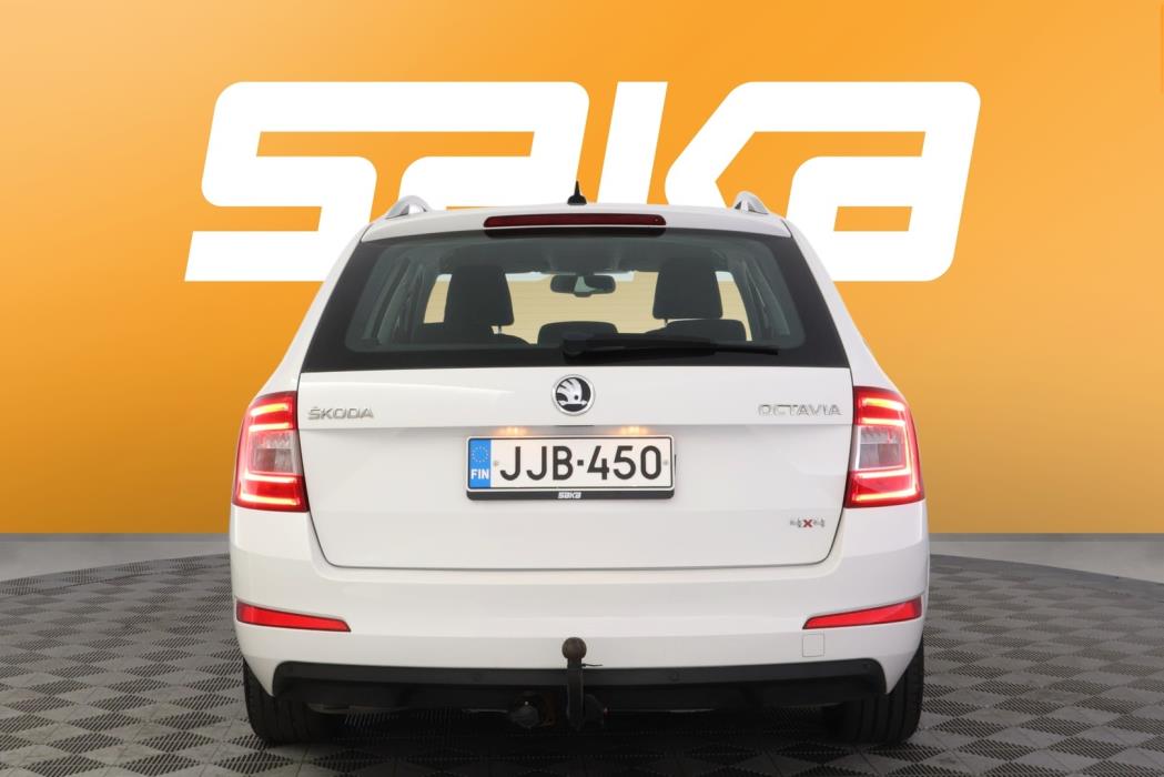 SKODA Octavia 2014
