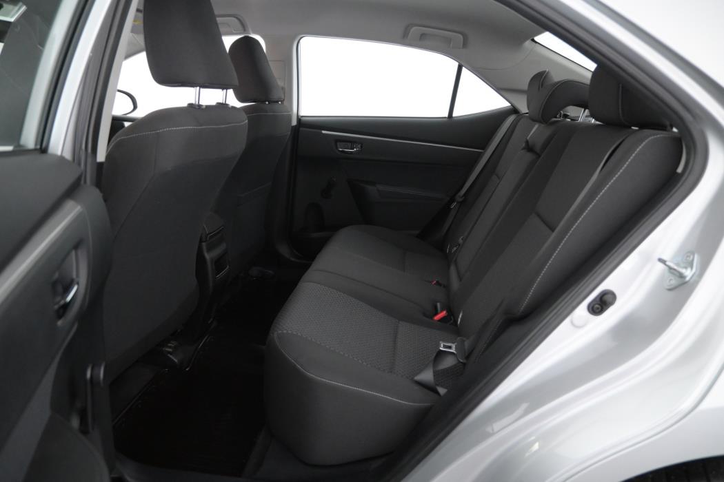 TOYOTA Corolla 2014