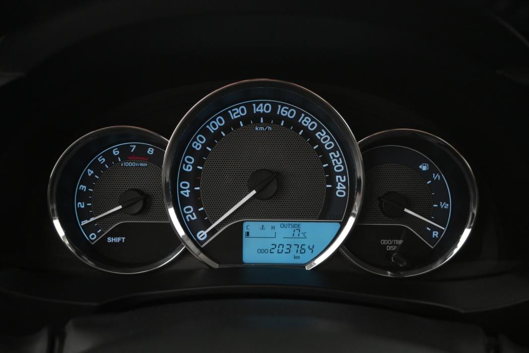 TOYOTA Corolla 2014