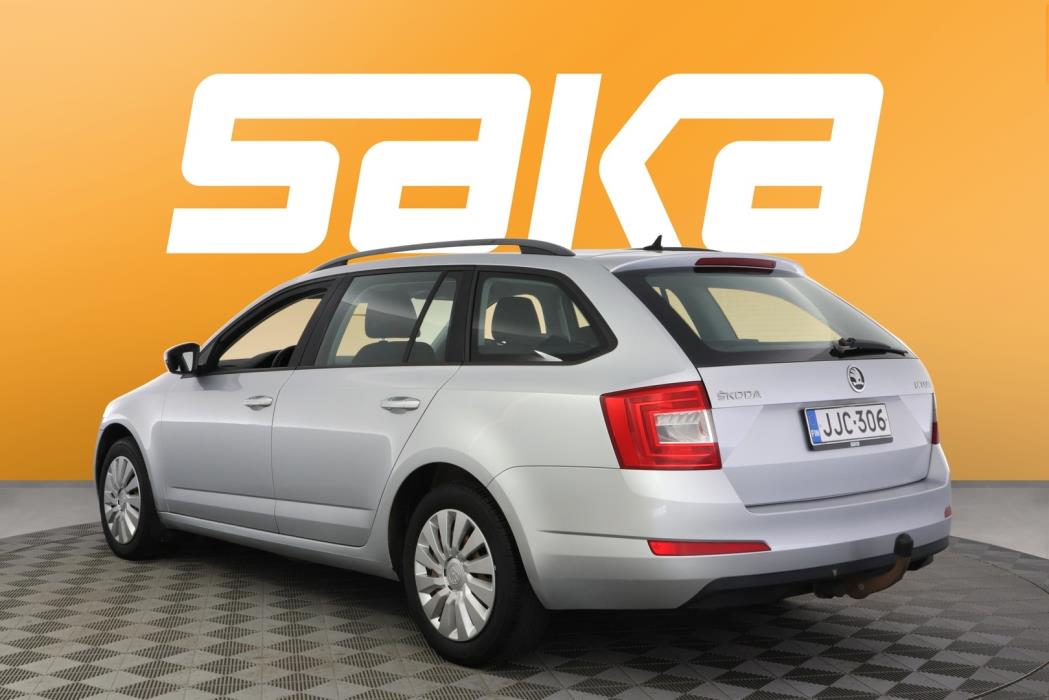SKODA Octavia 2013