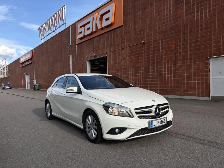 MERCEDES-BENZ A 2014