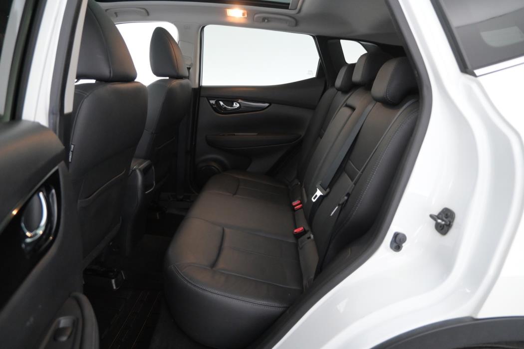 NISSAN Qashqai 2014