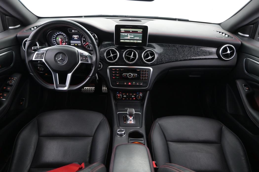 MERCEDES-BENZ CLA 45 AMG 2014
