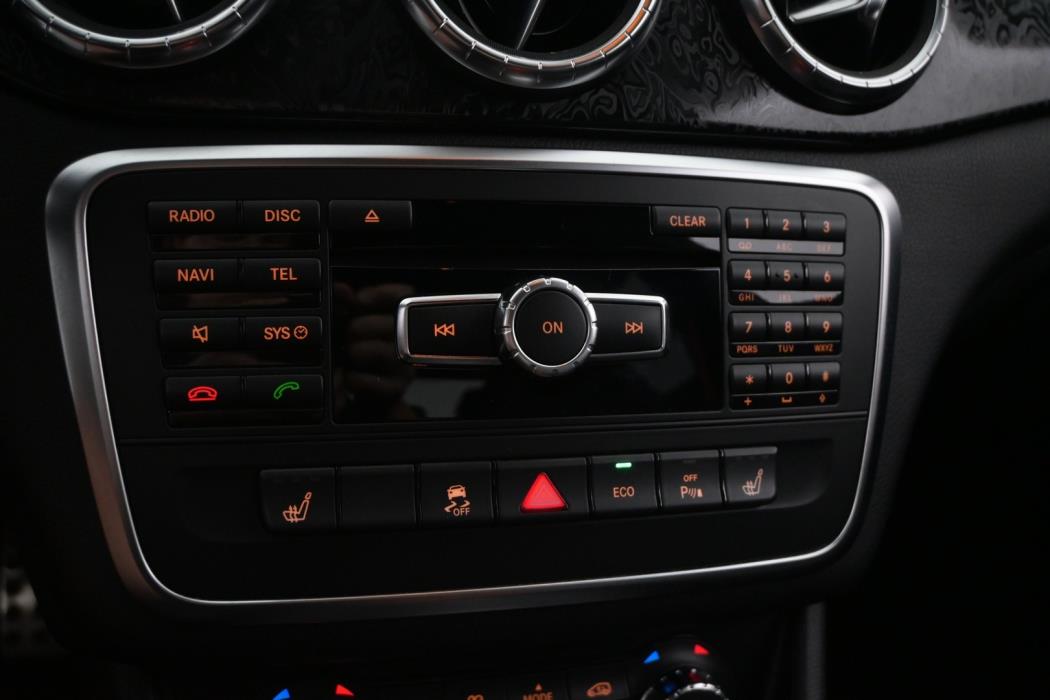 MERCEDES-BENZ CLA 45 AMG 2014